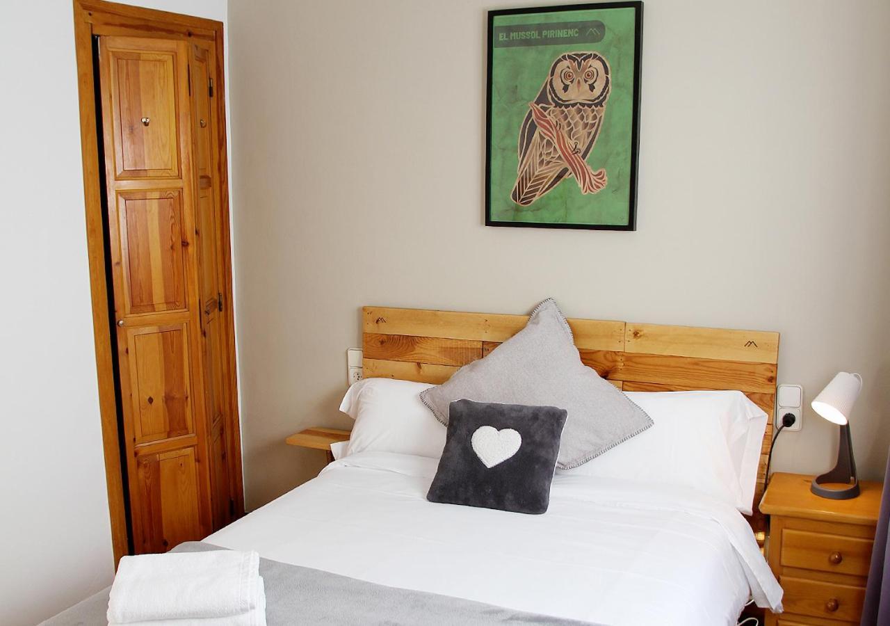 Hostal Fonda Prat Puigcerdà Kültér fotó