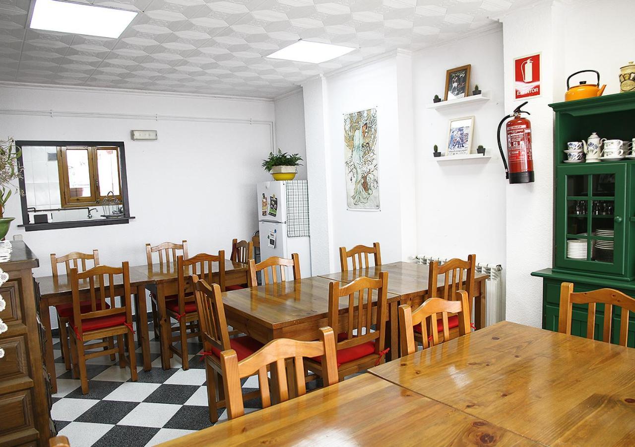Hostal Fonda Prat Puigcerdà Kültér fotó